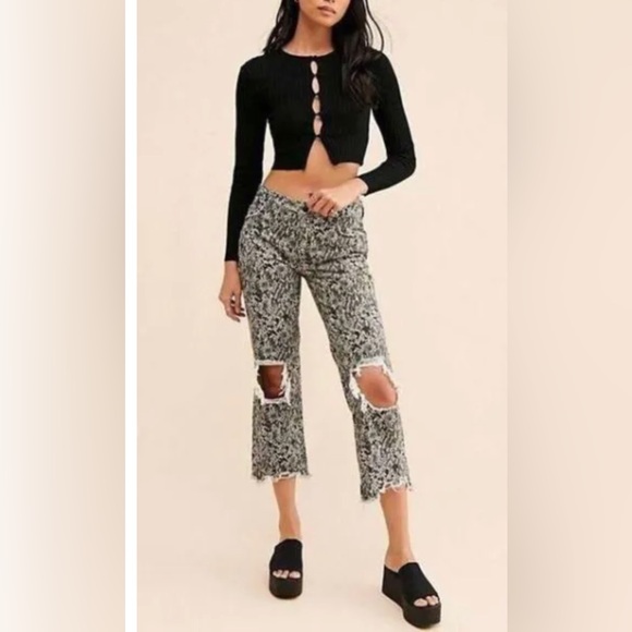Free People We The Free Jeans Maggie Printed Jeans Size 24. B19 - Picture 2 of 6